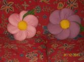 Almofada Beijinho rosa e lilas